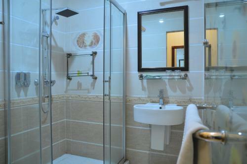 De Residence Hotel