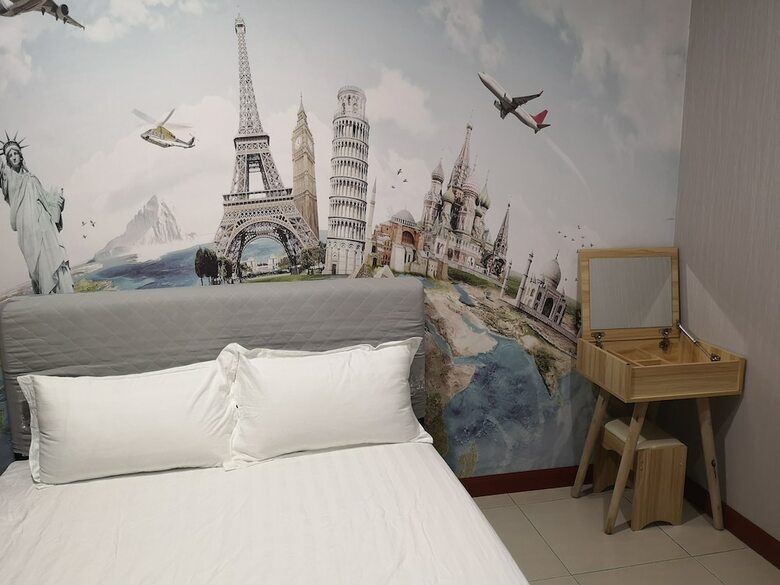 Home Inn Hotel
