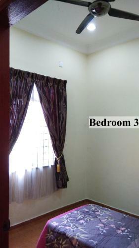 Mnyf Beach Homestay