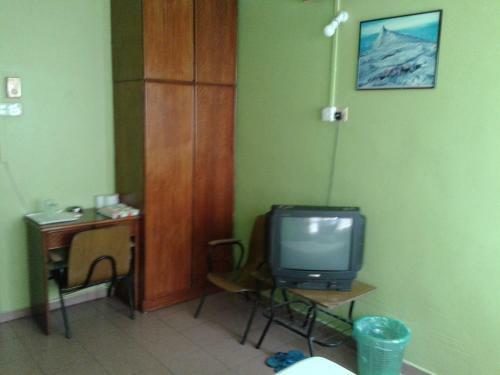 Hostal Guesthouse Hotel Malaya