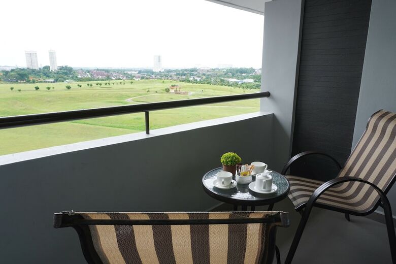 Hotel Amansari Residence Resort
