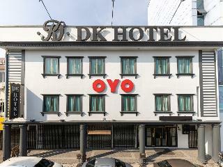 Oyo 490 Dk Hotel