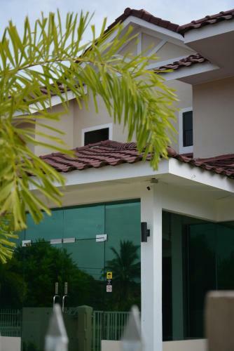 Hostal The Baiti
