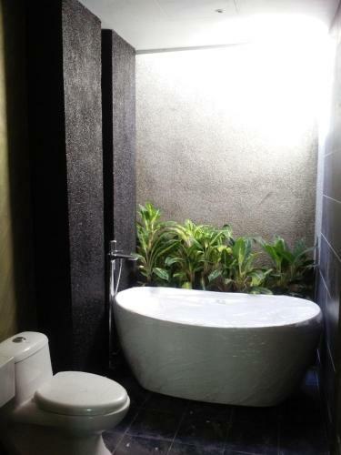 Hotel Royale Chenang Resort