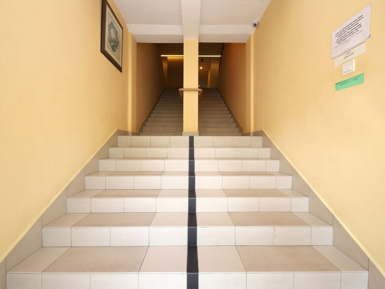 Oyo 635 Seven Days Hotel