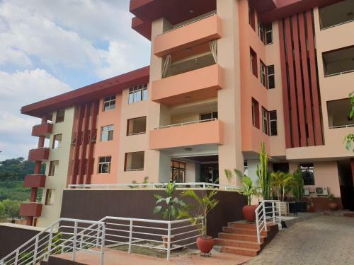 Serendib Hotel & Service Apartments