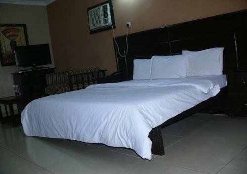Heritage House Hotel