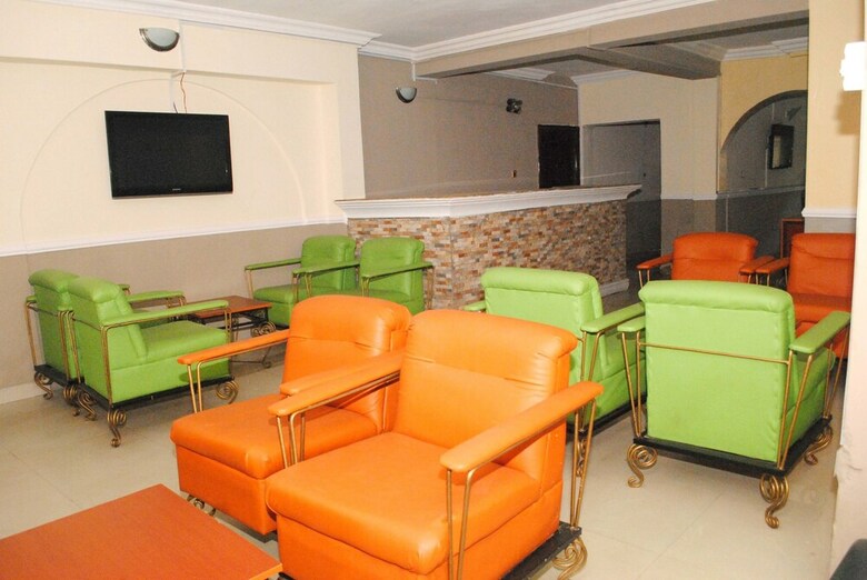Hotel Aquatic Suites & Lounges