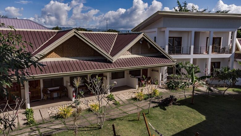 Hotel Quo Vadis Dive Resort