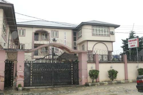 Hotel Chisam Suites Annex