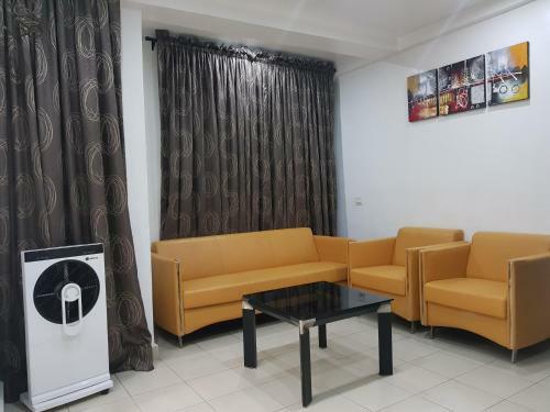 Waterfield Apartment Duplex With Terrace Magodo