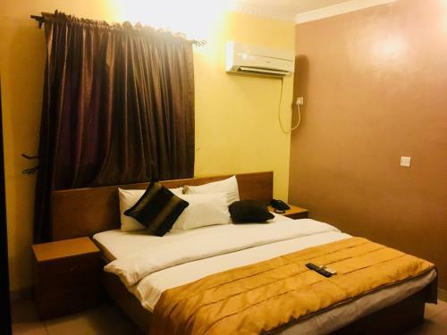 Hotel Esporta Suite Agidingbi
