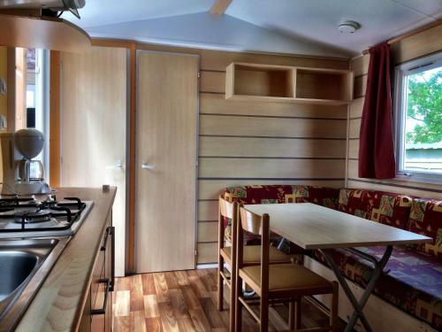 Holiday Home Wiringherlant.13