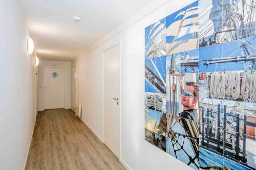 Spacious And Modern Apartment. �rland