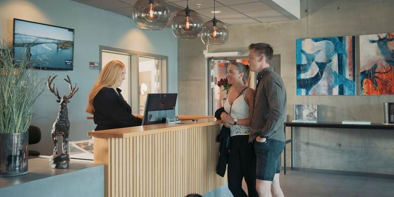 Hjorten Hotell Hitra
