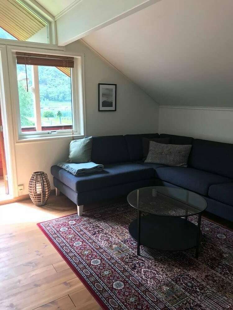Hostal Ingrids Apartments