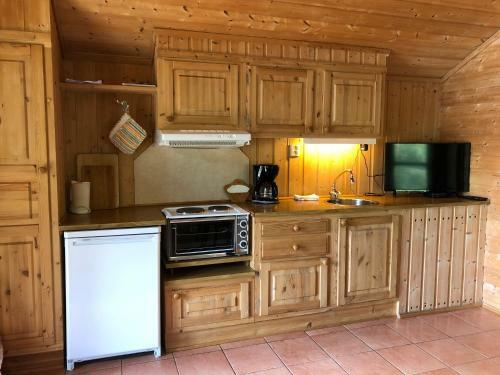 Lodge Fjordgl�tt Camping/hytter