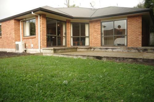 Nielsen Gardens Homestay