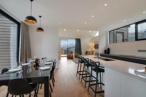 Villa 4 Stockyard Lane