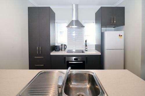 3brm Apartment On Jones Crescent