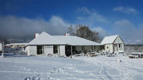 Hostal Tophouse