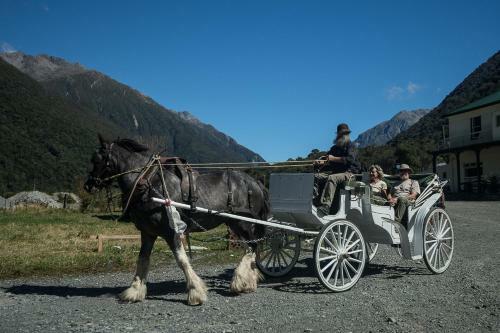 Otira Stagecoach Hotel