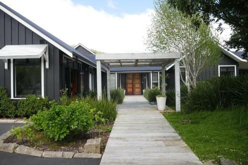 Hostal Black House Lodge