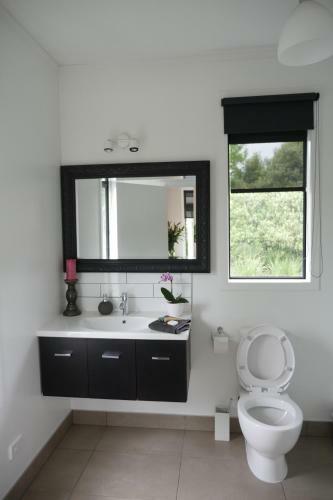 Hostal Black House Lodge