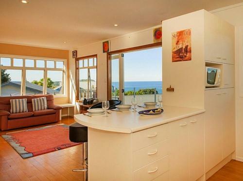 Pretty On Tairua Holiday Home