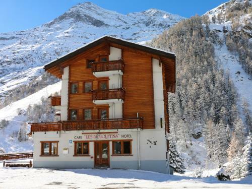 Hostal Les Bouquetins