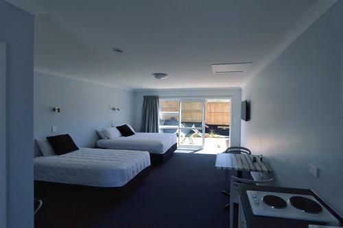 Motel Trailblazer Studios