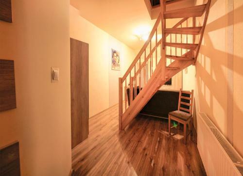 Hostal Pokoje Za Kinem