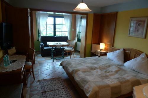 Hostal Go?ciniec Stara Ku?nia