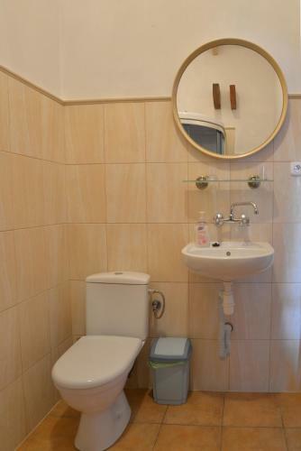 Hostal Pa?ac Pensjonat Ptaszynka