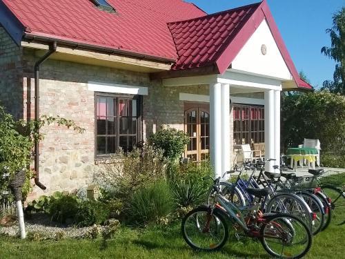 Villa Holiday Home Angelino