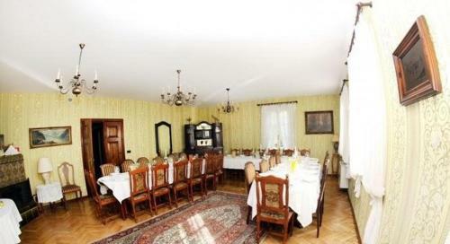 Apartamento Noclegi Z Klas? Dworek