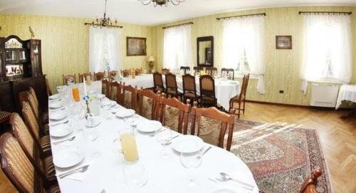 Apartamento Noclegi Z Klas? Dworek