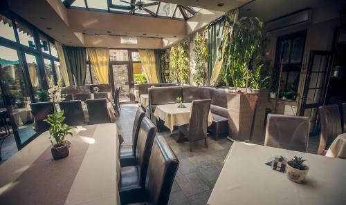 Hotel Villa Garden Kutno Centrum