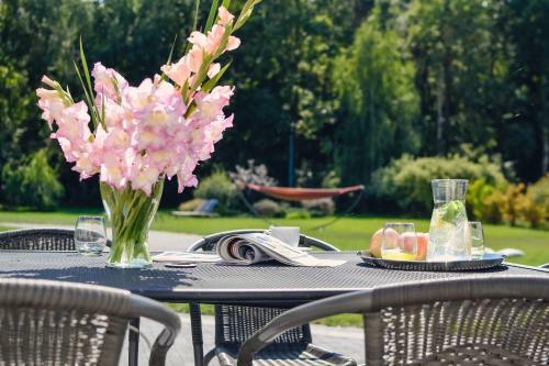 Hotel Eco Niebor�w