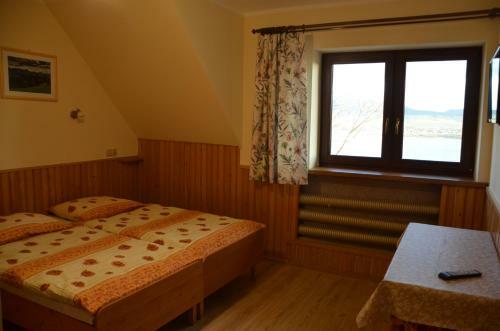Hostal Dom Nad Jeziorem ?hubka?