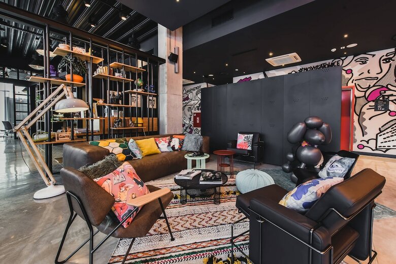 Hotel Moxy Katowice Airport