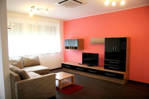 Hostal Fine Restaurant & Apartments