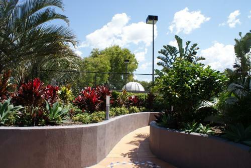 Hotel Beachside Resort Kawana Waters