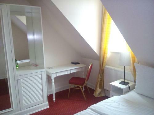 Hotel Folwark ?emino