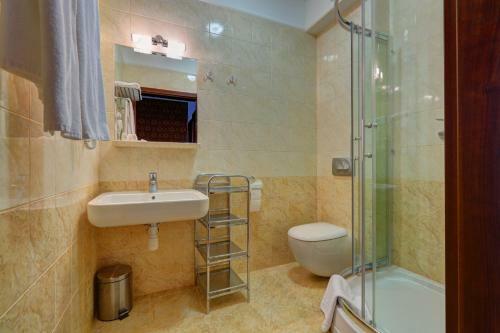 Hotel Chabrowy Dworek