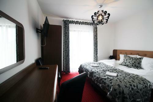 Hostal R�?a Wellness&spa
