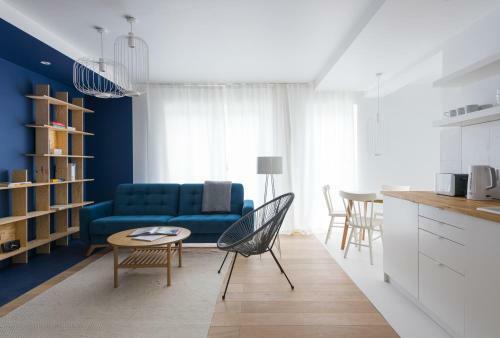 Colors Apartments