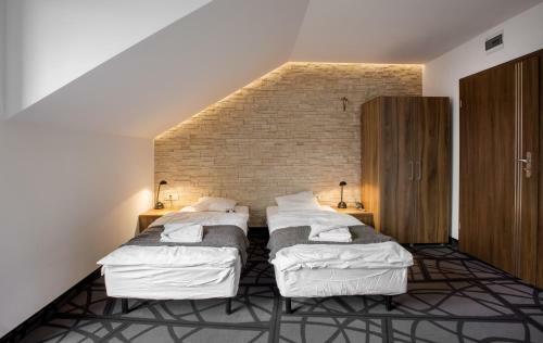 Hotel Przysta? Le?ni�w