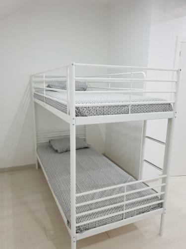 Hostal Mikaela Guest House