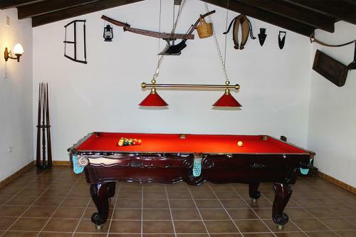 Agroturismo Monte Dos Av�s